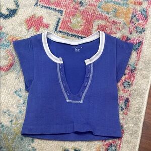 Women’s blue urban outfitters top